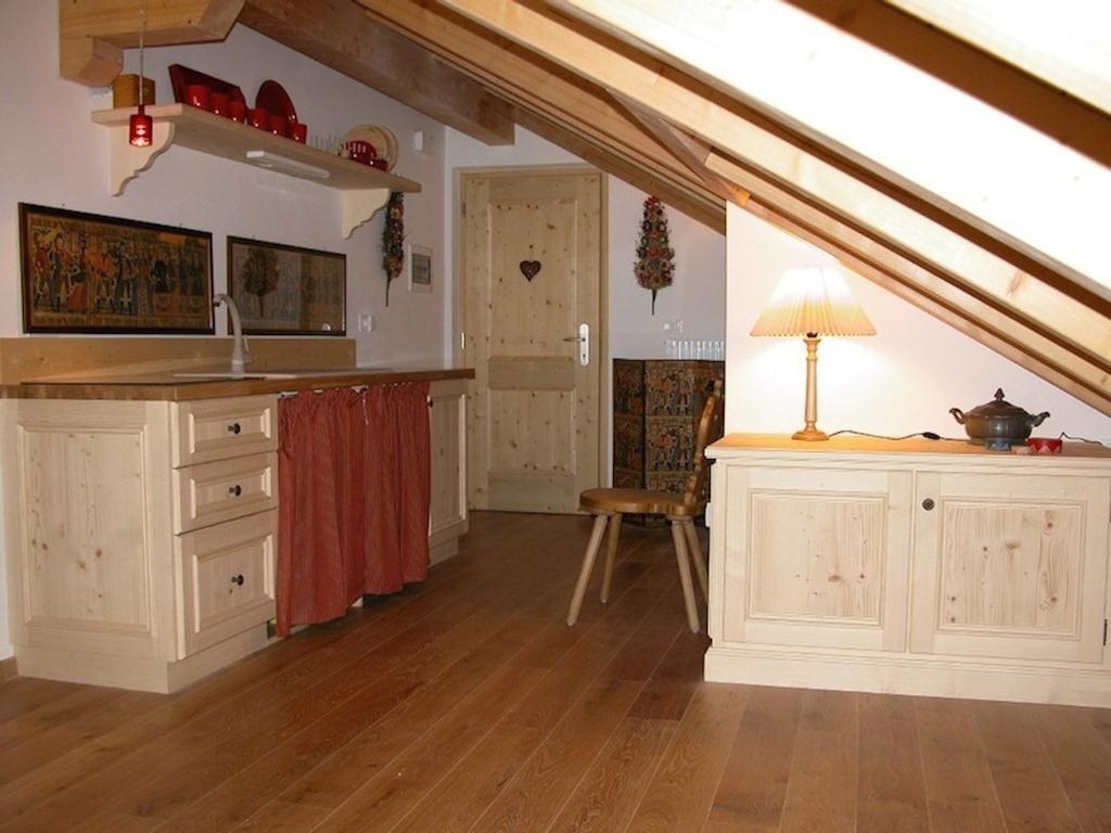 Mansarda Dolomiti Appartement Rasun di Sopra Kamer foto