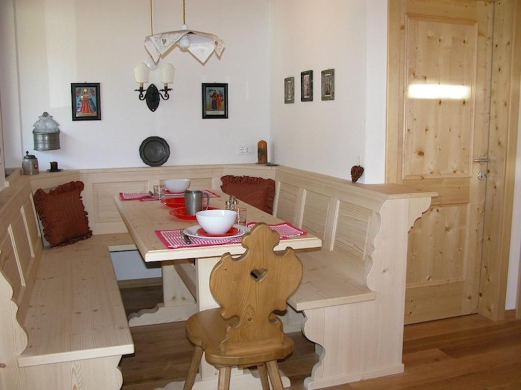 Mansarda Dolomiti Appartement Rasun di Sopra Kamer foto