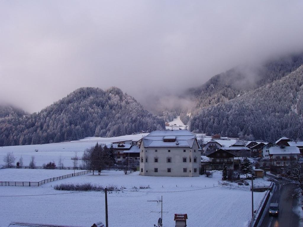 Mansarda Dolomiti Appartement Rasun di Sopra Kamer foto