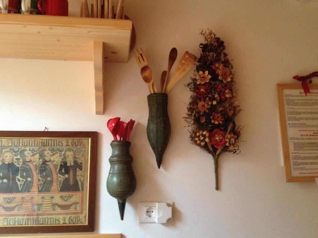 Mansarda Dolomiti Appartement Rasun di Sopra Kamer foto