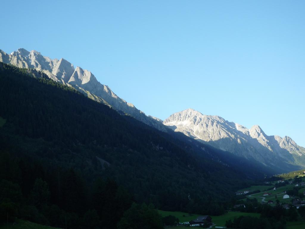Mansarda Dolomiti Appartement Rasun di Sopra Buitenkant foto